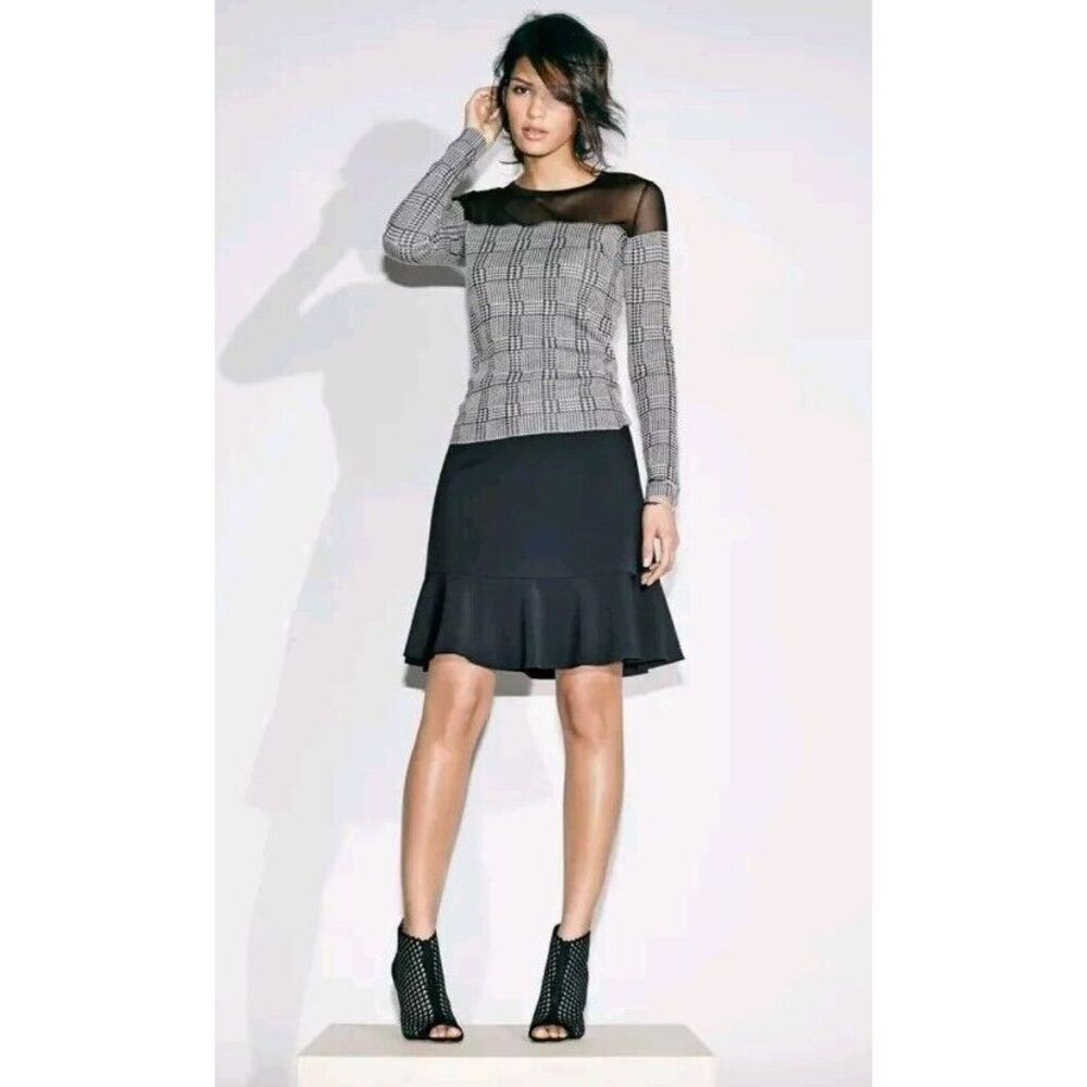 Vince Camuto Womens 00 Petite Black Ruffle Hem Mini Skirt